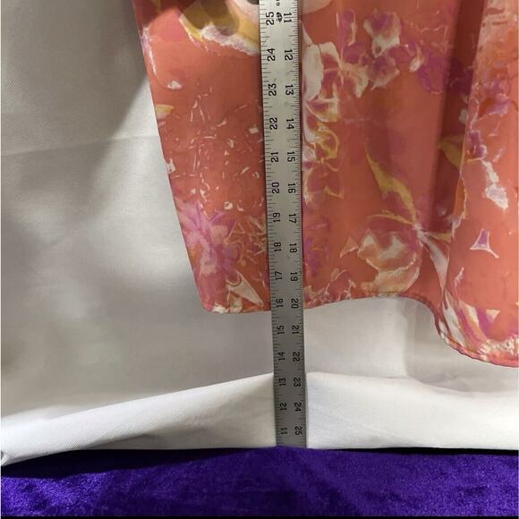 Mossimo Dress Size XL Knee Length Floral Pattern With Pockets - Picture 2 of 10